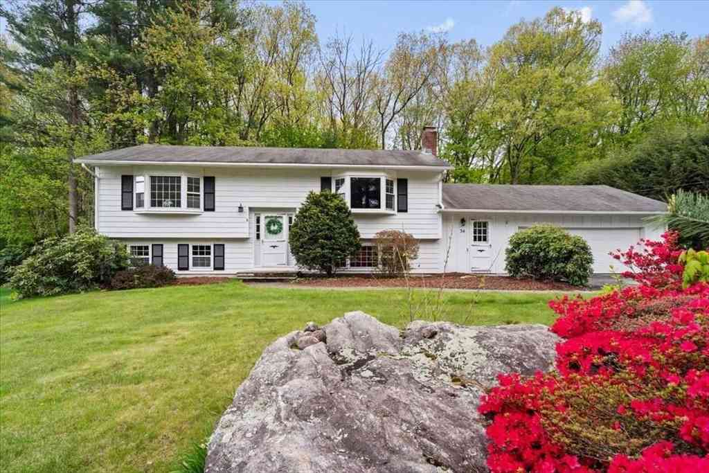 Homes For Sale - 34 Fort Sumter Dr<br/> Holden, MA 01520