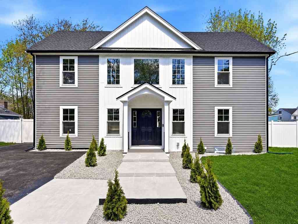 Homes For Sale - 8 Boyd Rd<br/> Woburn, MA 01801