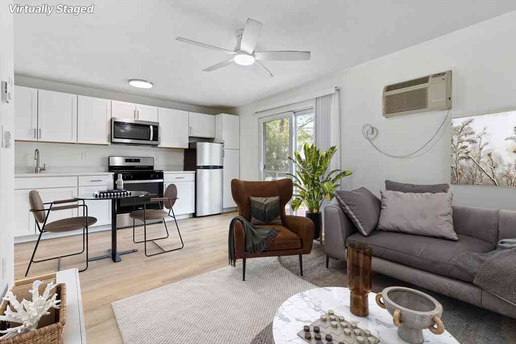 Apartment For Rent - 55 Broad Street #3<br/> Lynn, MA 01902