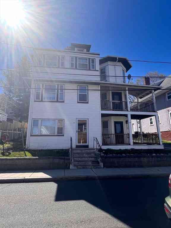 Apartment For Rent - 56 Park Ave #2<br/> Winthrop, MA 02152