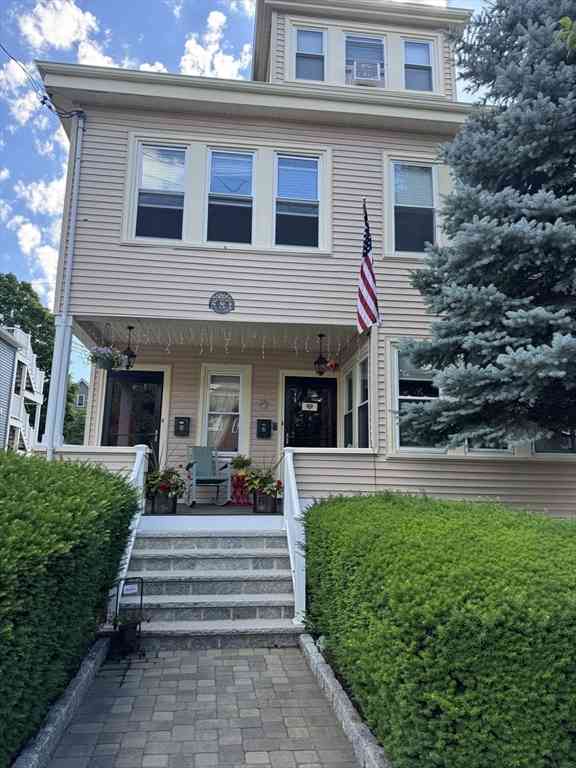 Apartment For Rent - 581 Highland #2<br/> Malden, MA 02148