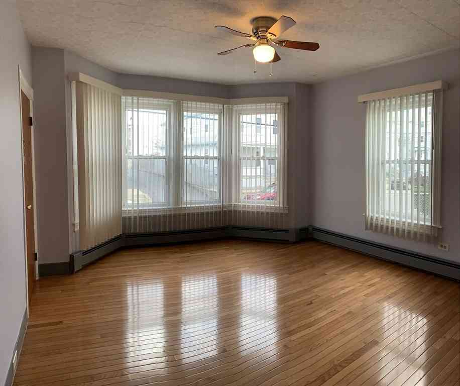 Apartment For Rent - 110 Capital St #1<br/> Pawtucket, RI 02860