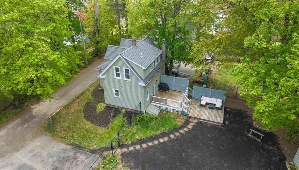 Homes For Sale - 24 Bowker Ave<br/> Plymouth County, Hanson, MA 02341