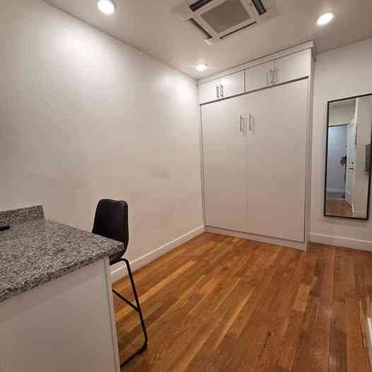 Apartment For Rent - 21 Fifth Street #22<br/> Chelsea, MA 02150