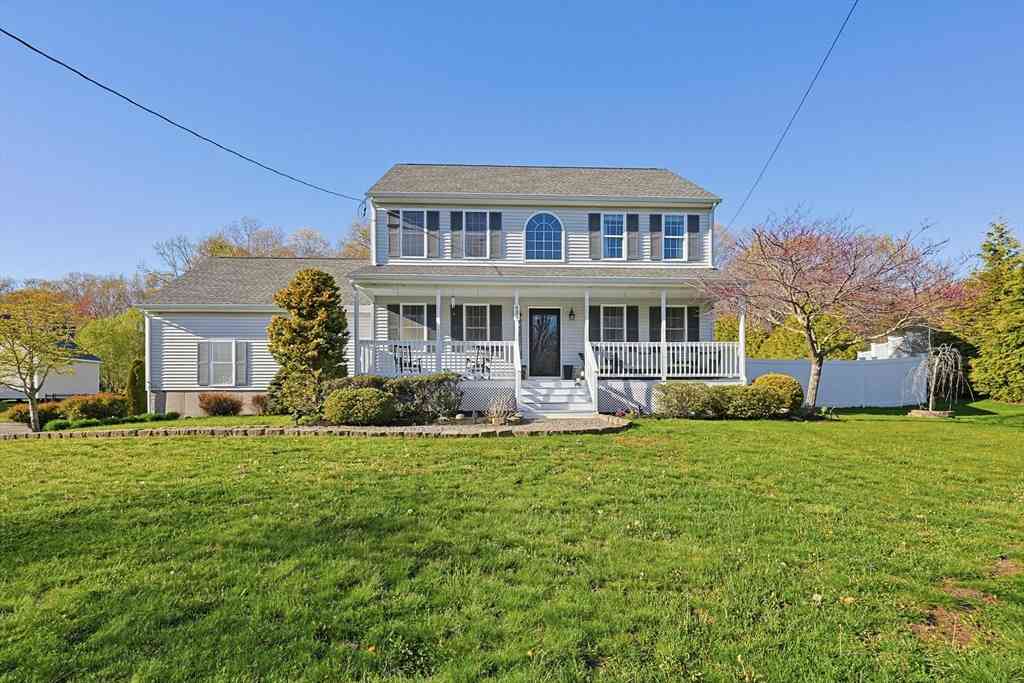 Homes For Sale - 430 Hart St<br/> Bristol County, Dighton, MA 02715