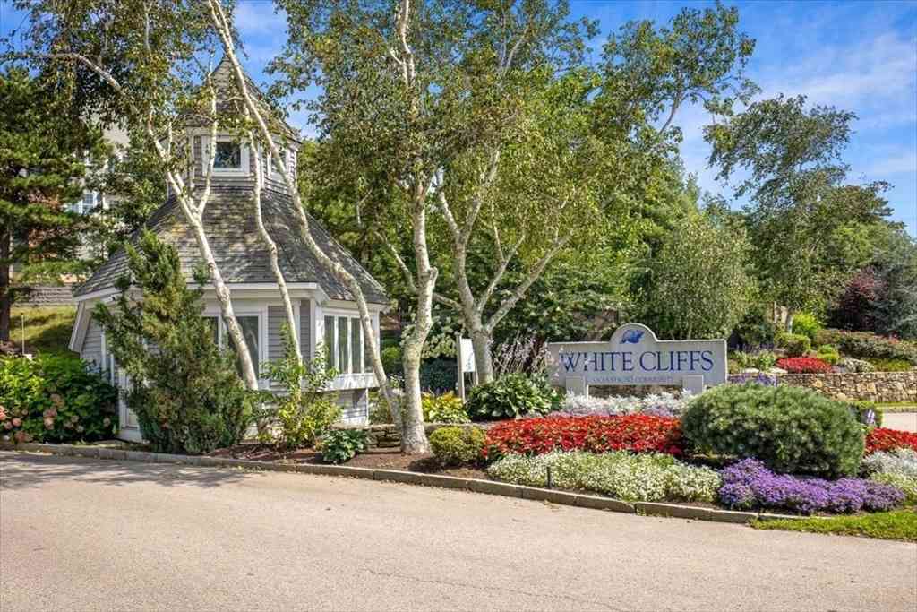 Condo For Sale - 234 White Cliff Dr. #GOLFVIEW<br/> Plymouth, MA 02360