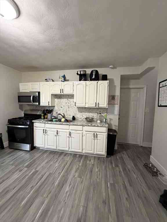 Apartment For Rent - 541 North Front Street #3N<br/> Bristol County, New Bedford, MA 02745