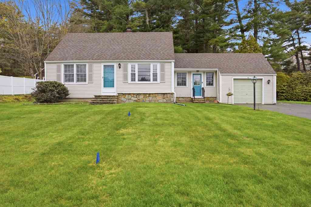 Homes For Sale - 90 West Elm<br/> Pembroke, MA 02359
