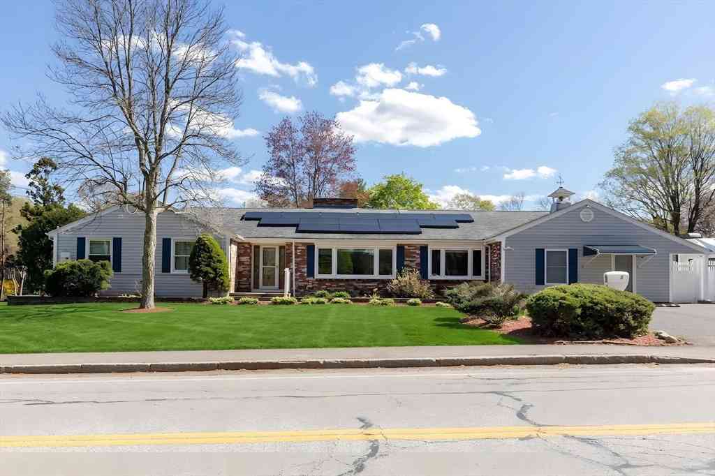 Homes For Sale - 8 Rathbun Willard Drive<br/> Attleboro, MA 02703