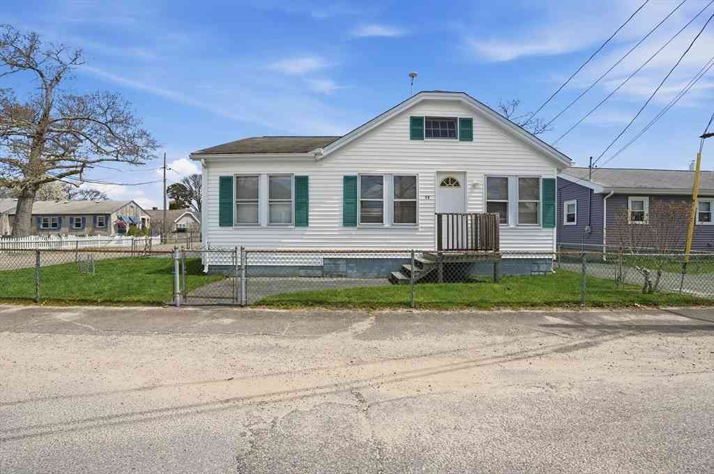 Homes For Sale - 26 Bayview Street<br/> Wareham, MA 02571