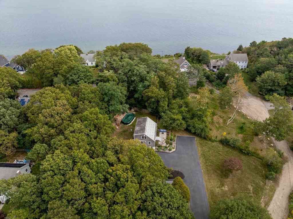 Homes For Sale - 11 Ellisville Drive<br/> Plymouth, MA 02360