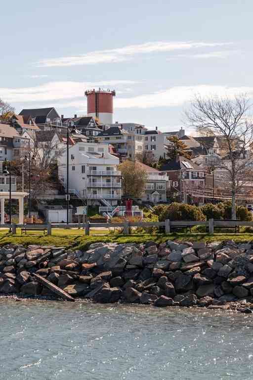 Condo For Sale - 51 Harbor View Ave #PH3<br/> Winthrop, MA 02152