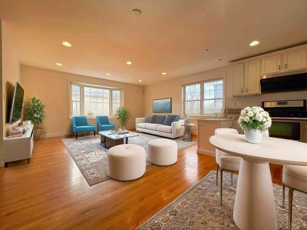 Homes For Rent - 12 Naviens Ln #1<br/> Waltham, MA 02453