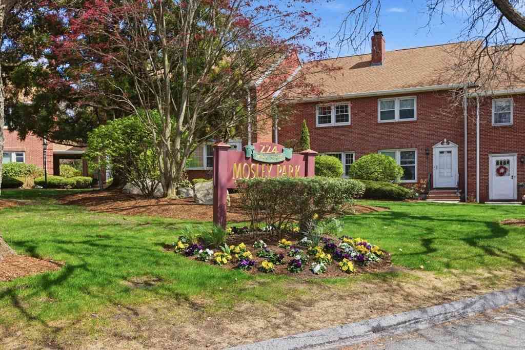 Condo For Sale - 224 Park St #B4<br/> Stoneham, MA 02180