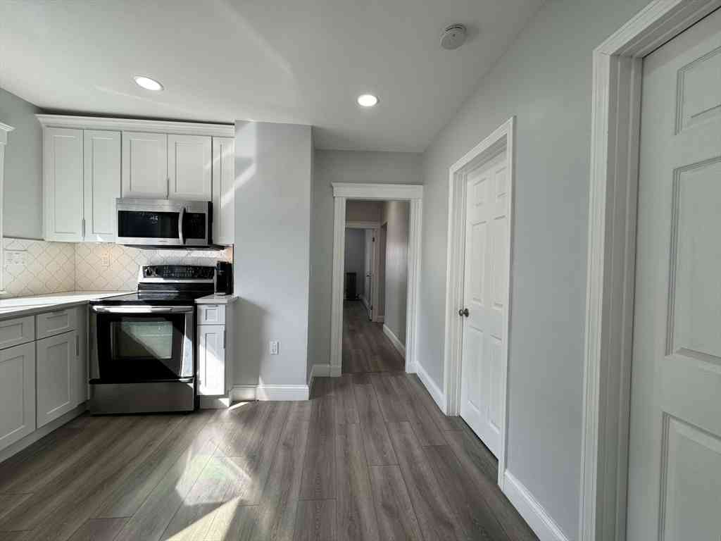 Homes For Rent - 103 Bowen Ave. #1<br/> Medford, MA 02155