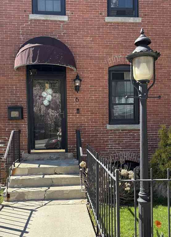 Condo For Sale - 6 Nelson St #6<br/> Clinton, MA 01510