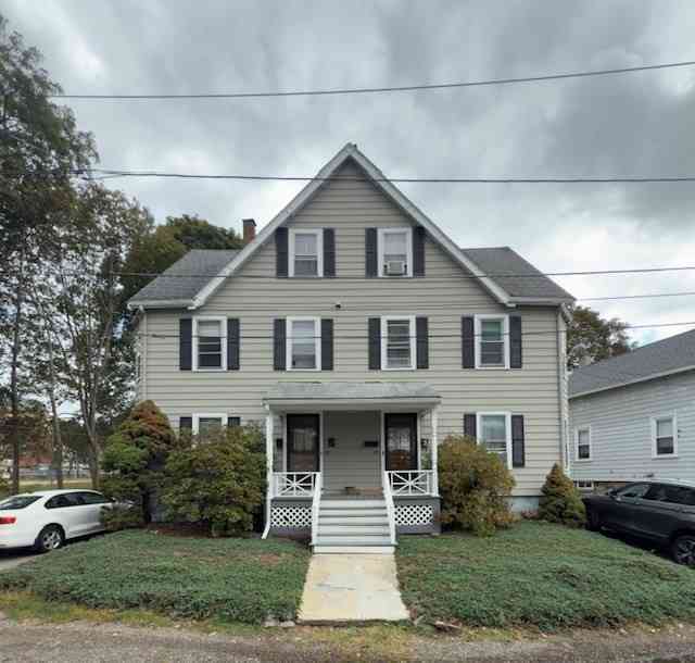 Apartment For Rent - 135-137 Lynde St #1<br/> Melrose, MA 02176
