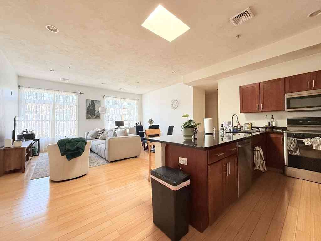 Condo For Rent - 9 Gardner St #14<br/> Boston, MA 02134