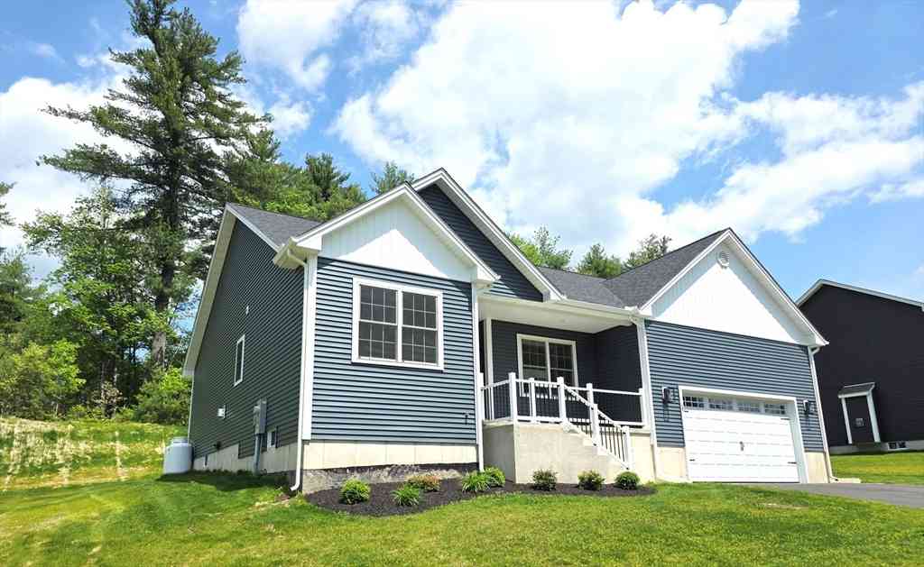 Homes For Sale - 15 High Bluff<br/> Hampshire County, Belchertown, MA 01007