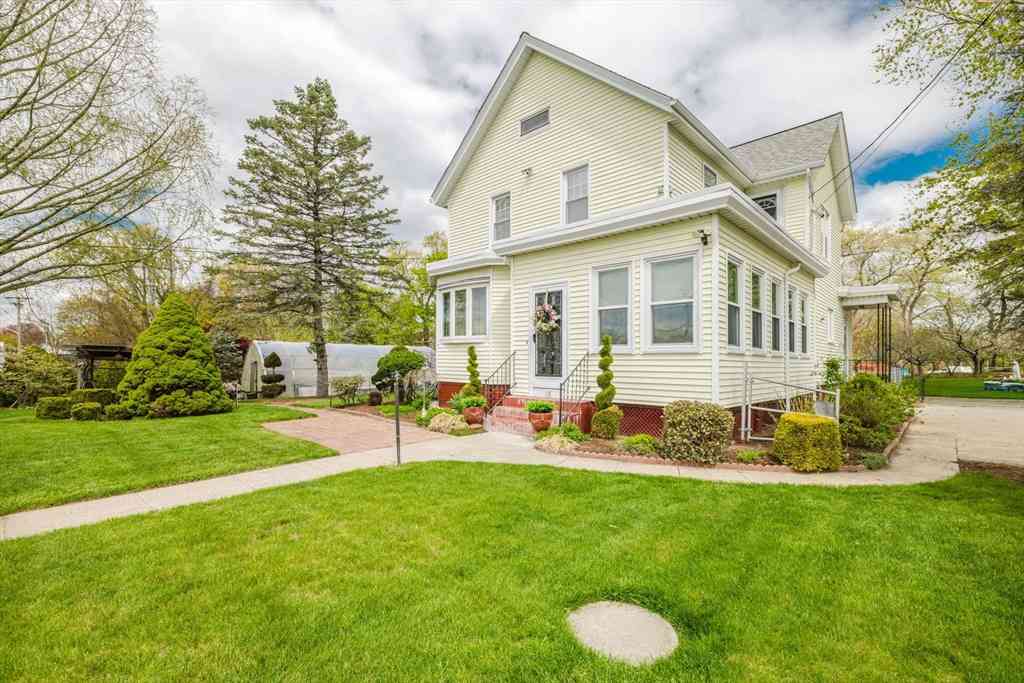 Homes For Sale - 18 Central Ave<br/> Bristol County, Seekonk, MA 02771