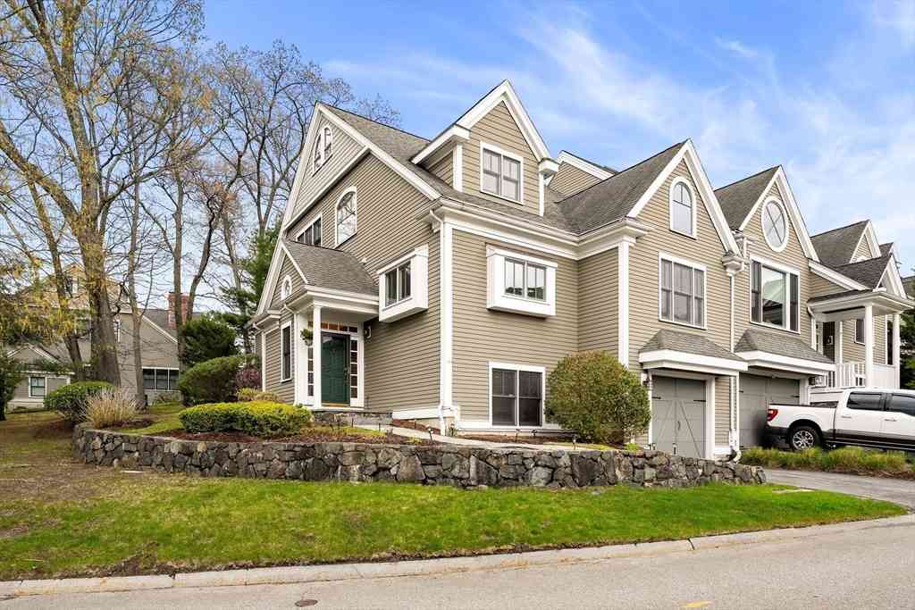 Condo For Sale - 127 Johnson Woods Dr #127<br/> Reading, MA 01867