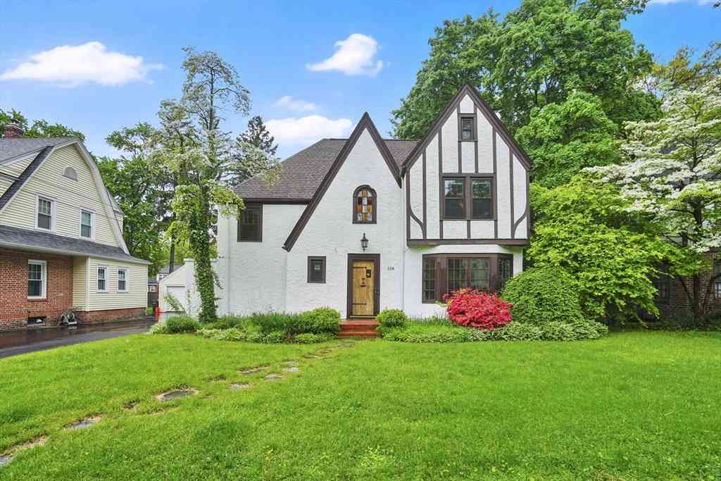 Homes For Sale - 158 Wenonah Rd<br/> Longmeadow, MA 01106