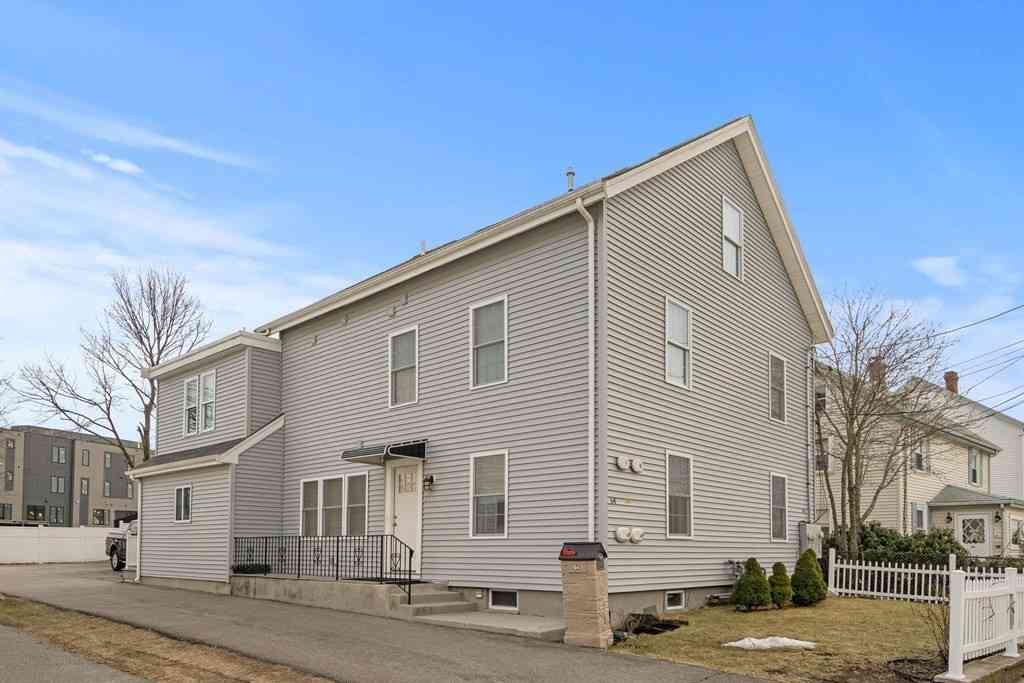 Condo For Rent - 64 Waltham St #1<br/> Watertown, MA 02472