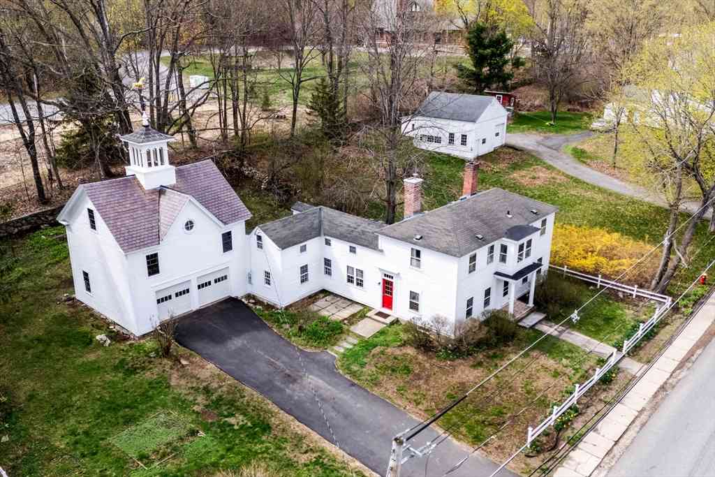 Homes For Sale - 7 Water Street<br/> Worcester County, Ashburnham, MA 01430