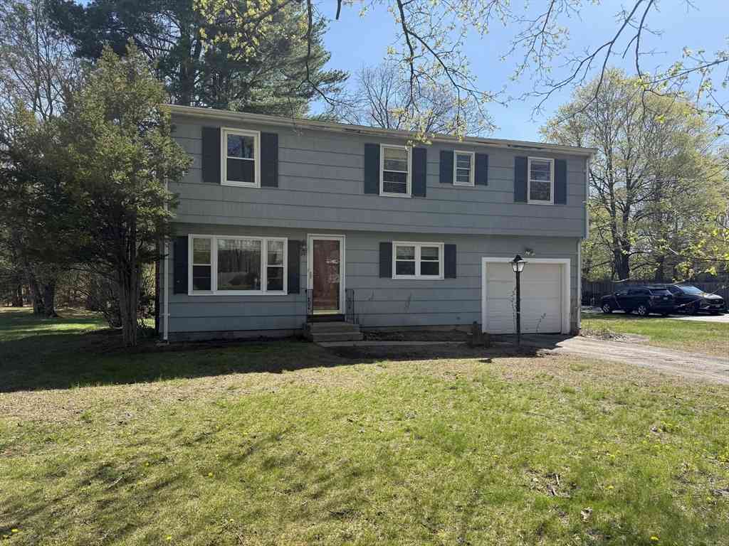 Homes For Sale - 92 Adams Street<br/> Norfolk County, Medfield, MA 02052