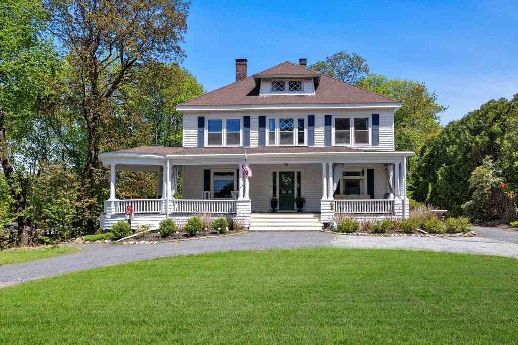 Homes For Sale - 10 Latisquama Rd<br/> Worcester County, Southborough, MA 01772