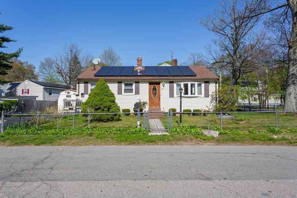 Homes For Sale - 60 Jacob St<br/> Plymouth County, Brockton, MA 02302