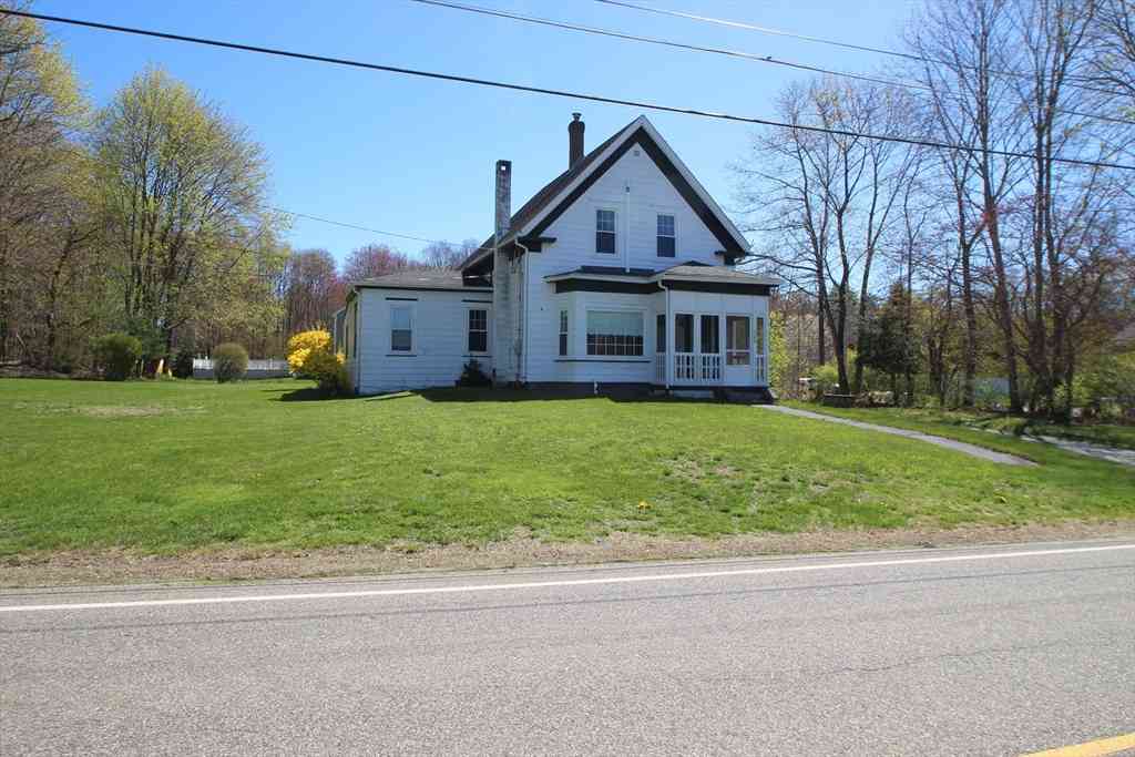 Homes For Sale - 528 Harvard St<br/> Plymouth County, Whitman, MA 02382