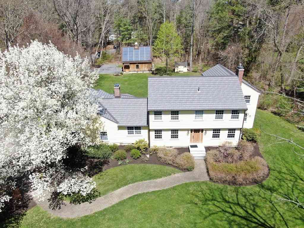 Homes For Sale - 136 Plympton Road<br/> Middlesex County, Sudbury, MA 01776