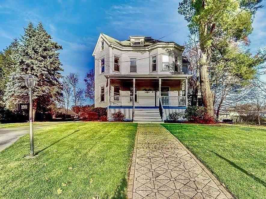 Apartment For Rent - 198 Franklin St #A<br/> Stoneham, MA 02180