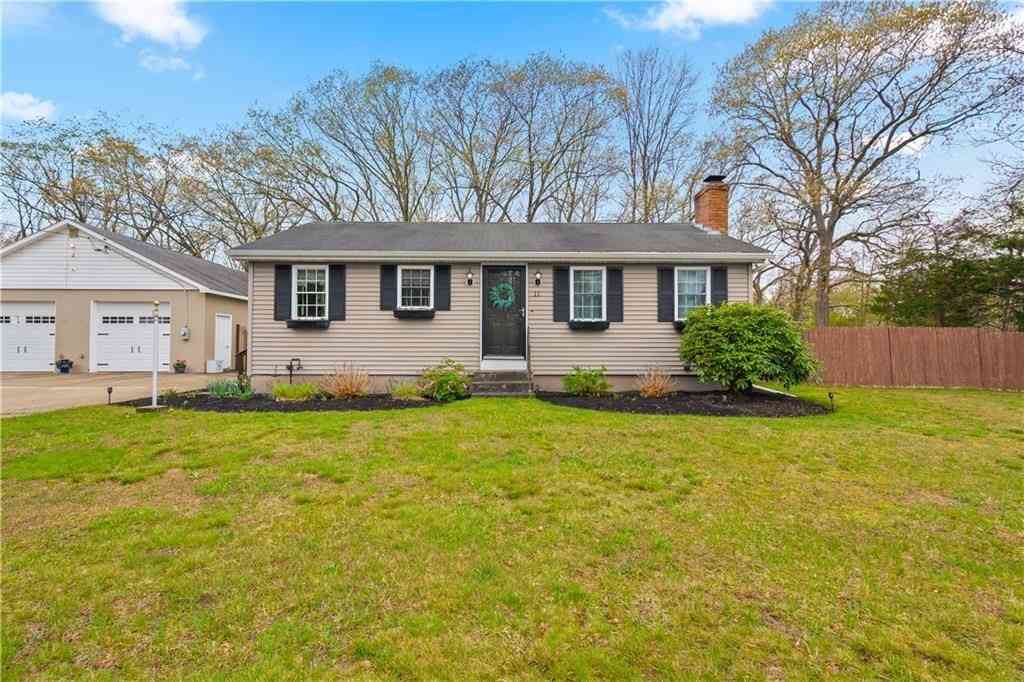 Homes For Sale - 11 Crowell<br/> Cumberland, RI 02864