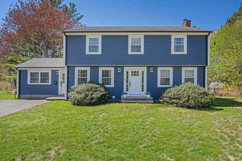 Homes For Sale - 457 South St<br/> Bridgewater, MA 02324