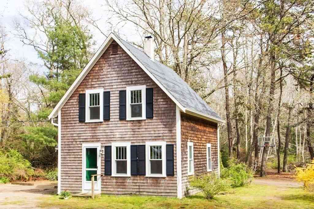 Homes For Sale - 988 Old Falmouth Road<br/> Barnstable, MA 02648