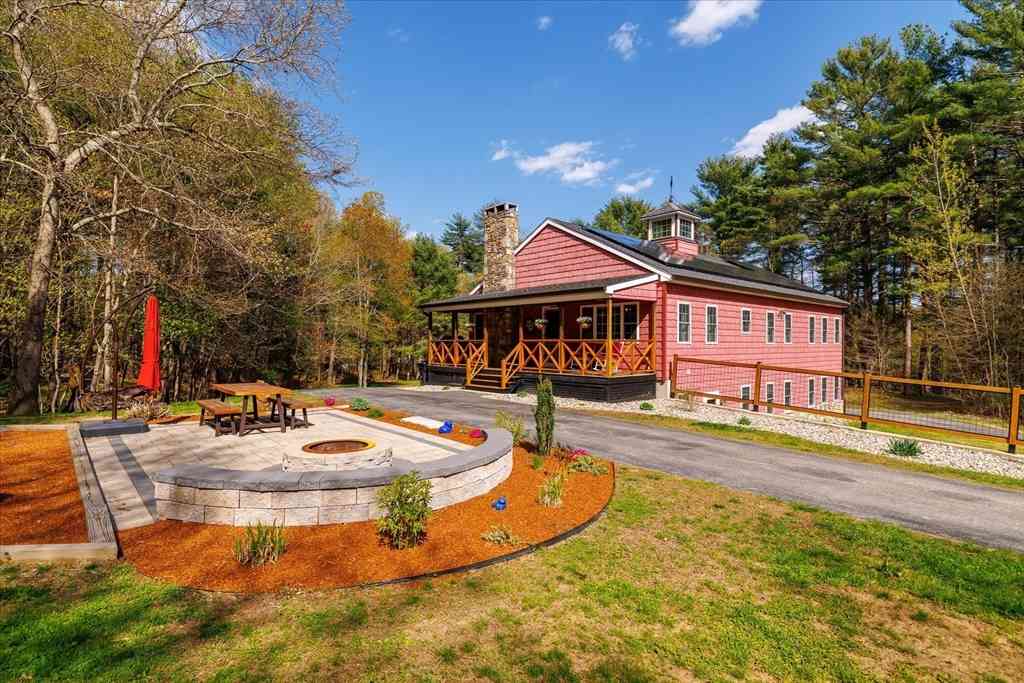Homes For Sale - 148R Old Webster Road<br/> Worcester County, Oxford, MA 01540