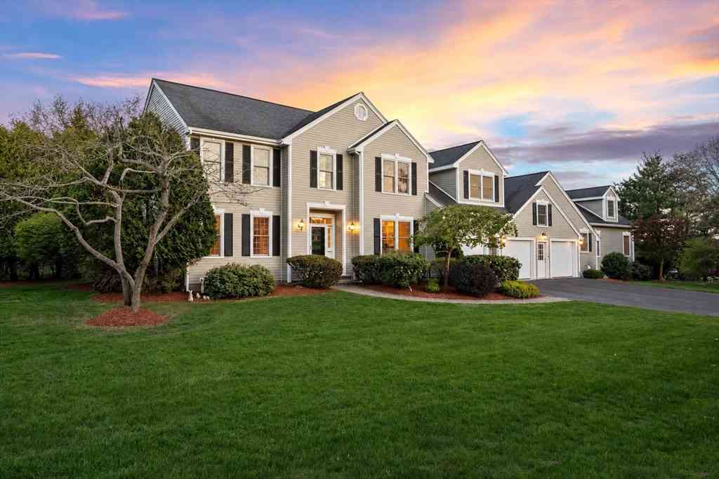 Homes For Sale - 2 Bartlett Road<br/> Middlesex County, Westford, MA 01886