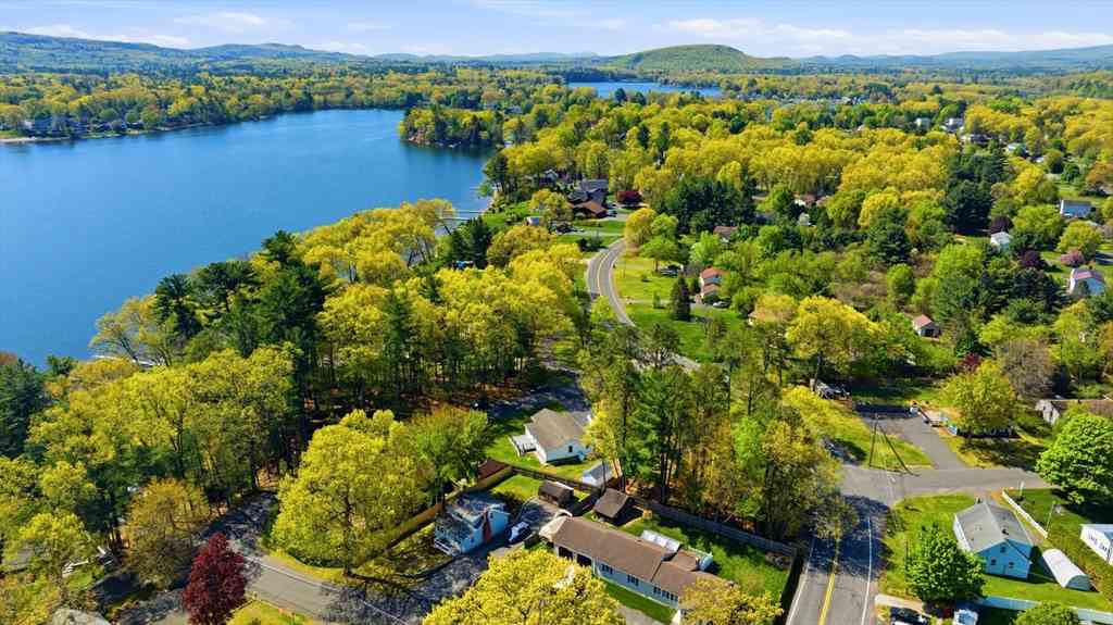 Homes For Sale - 1 Brayton<br/> Southwick, MA 01077