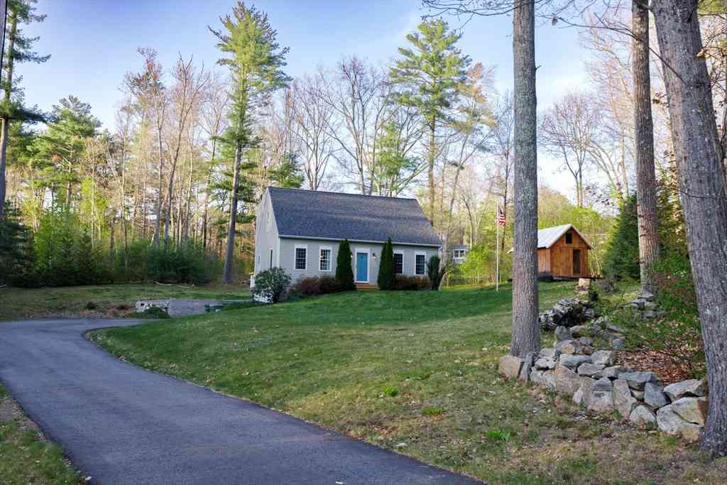 Homes For Sale - 15 Oak Dr<br/> West Brookfield, MA 01585