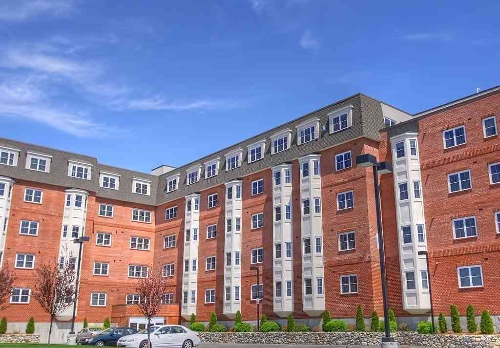 Condo For Rent - 120 Wyllis Ave #424<br/> Everett, MA 02149