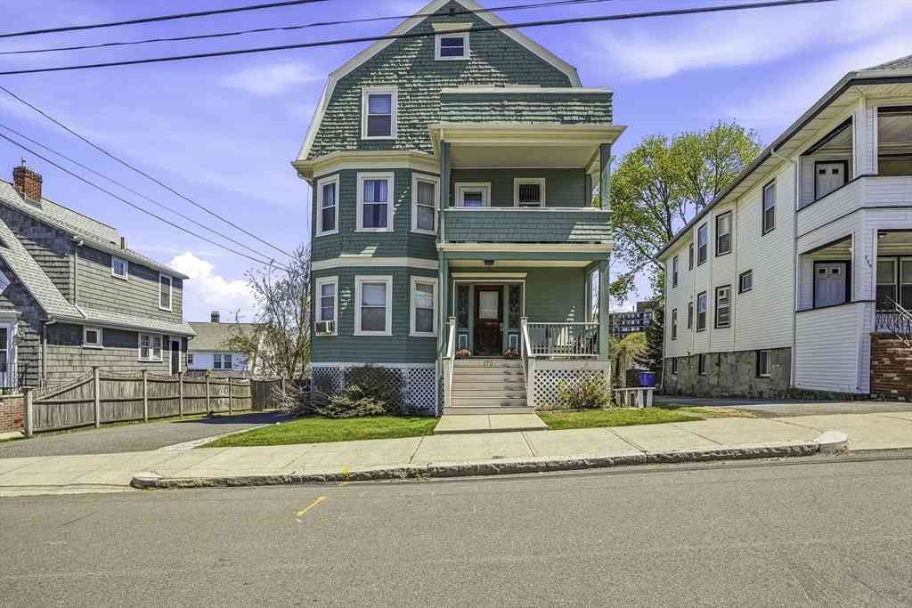 Condo For Sale - 173 Grovers Ave #3<br/> Winthrop, MA 02152