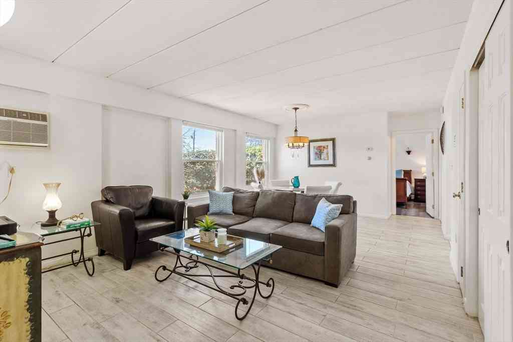 Condo For Sale - 122 Main Street #100<br/> Stoneham, MA 02180