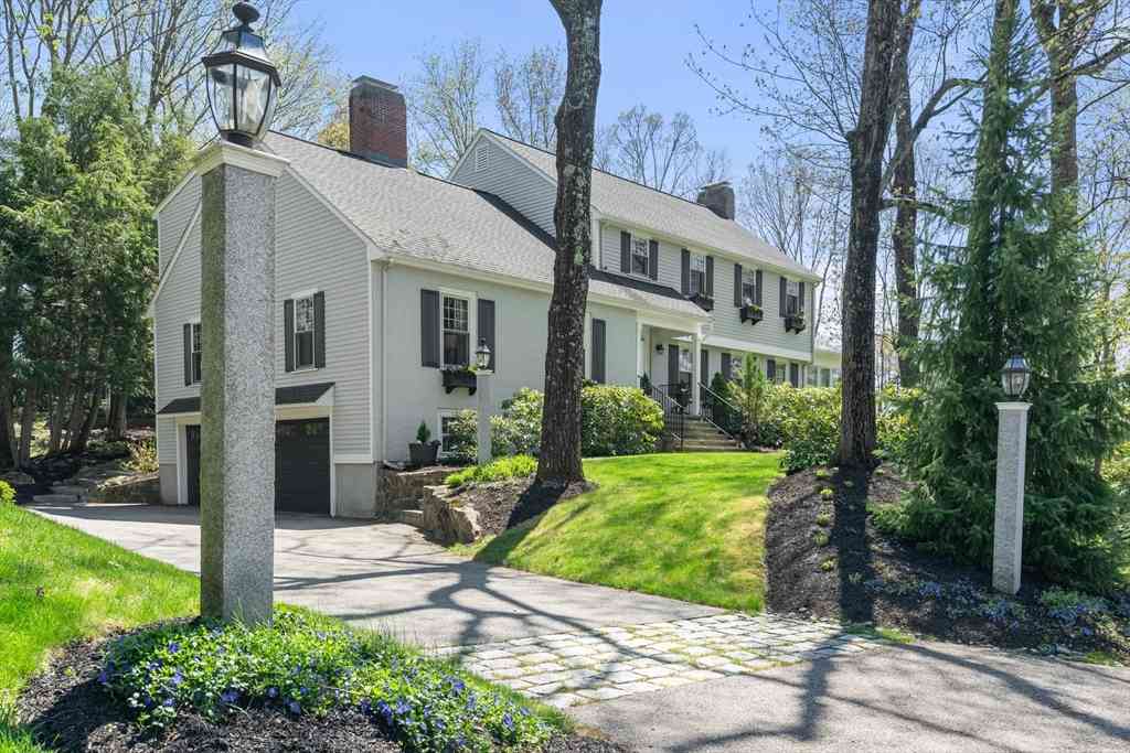 Homes For Sale - 69 Royalston Road<br/> Wellesley, MA 02481