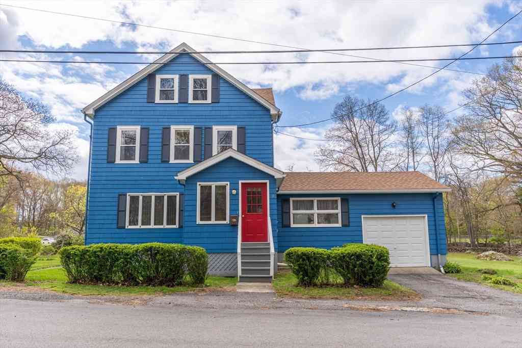 Multifamily For Rent - 8 Linwood St<br/> Webster, MA 01570