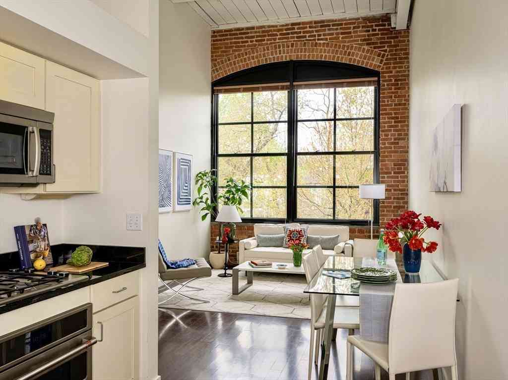 Condo For Sale - 1 Aberdeen Way #221<br/> Cambridge, MA 02138