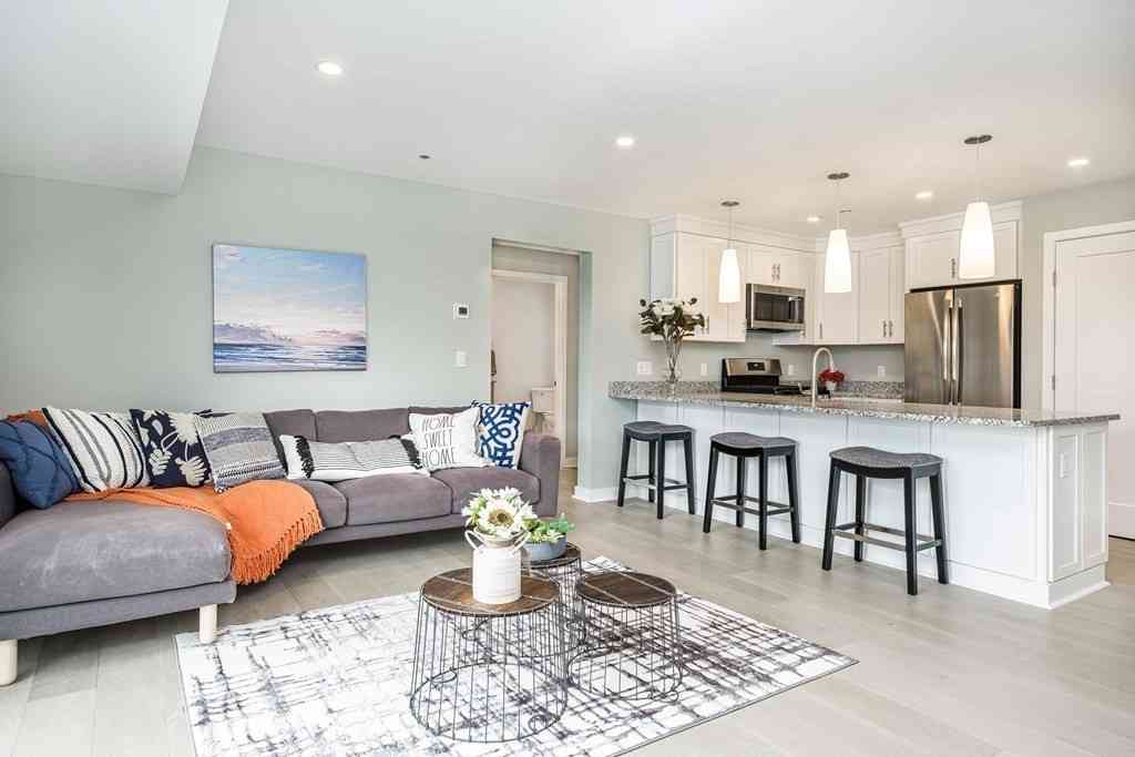 Apartment For Rent - 450 American Legion Highway #304<br/> Revere, MA 02151