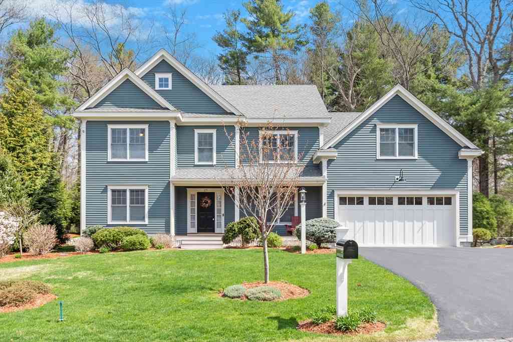 Homes For Sale - 27 Maxwell Rd<br/> Middlesex County, Bedford, MA 01730