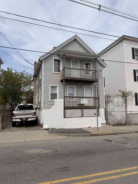Multifamily For Sale - 207 Belleville Ave<br/> New Bedford, MA 02746